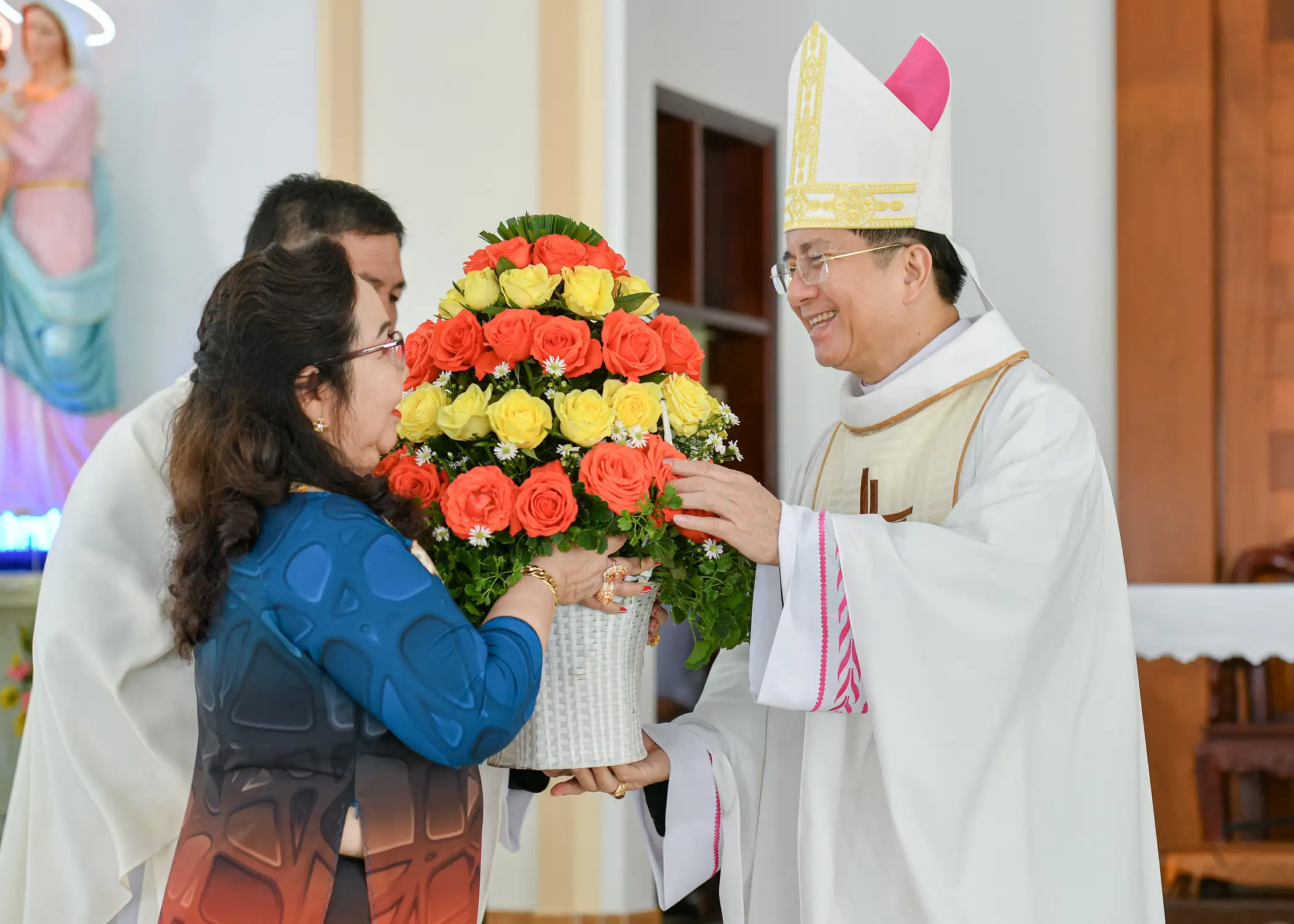 Thánh Lễ Cung Hiến Nhà Thờ Và Thánh Hiến Bàn Thờ - Nhà Thờ Giáo Xứ Phước Hòa, Giáo Hạt Phước Thành | Tin GP Phú Cường | hiệp thông Loan bao Tin mừng